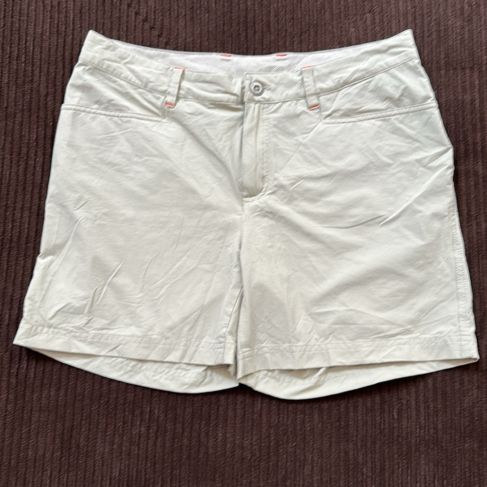 Patagonia Women’s Shorts 10 khaki - Picture 2 of 7